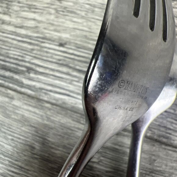 Set of 2 TWO Hampton Stainless CASSINI Salad Dessert Forks 7 1/4" Flatware - Picture 6 of 8